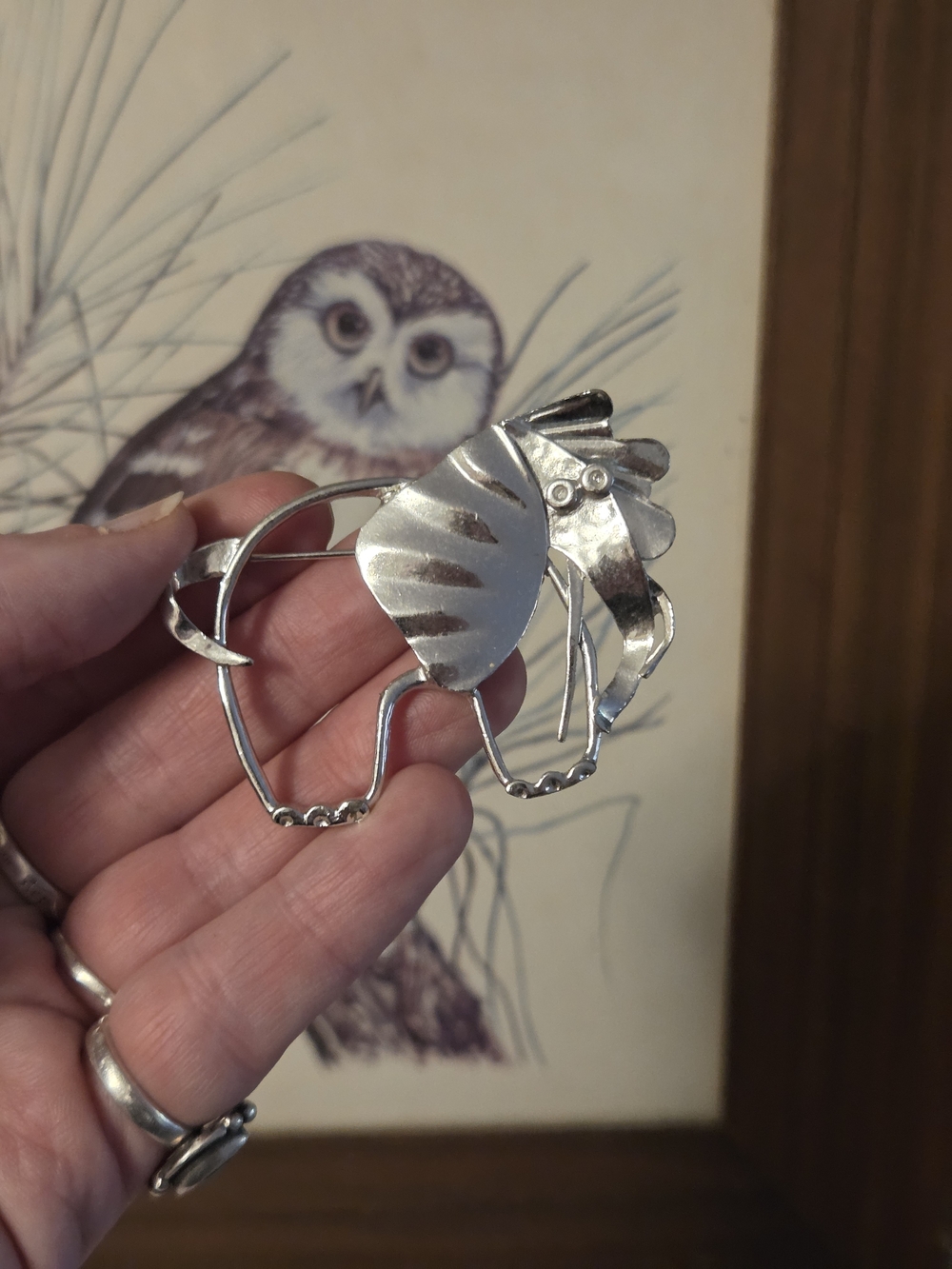 Fun abstract silver toned elephant brooch pin fun cardigan decor